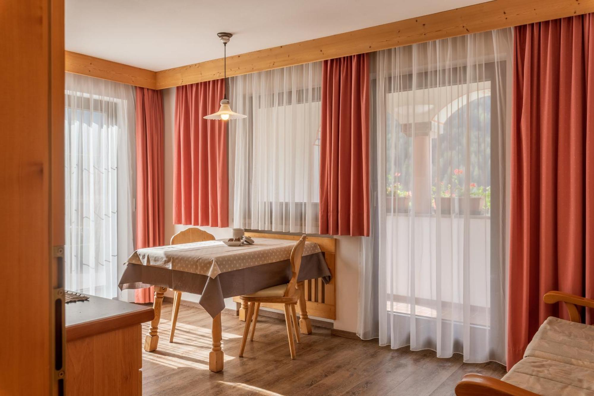 Residence Prapoz Ortisei Eksteriør billede